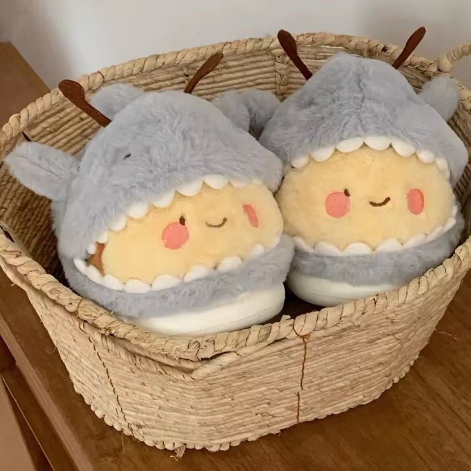 Women House Fur Slippers Casual Cute 3D-shaped Shark Bee Design Grey Winter Indoor Non-slip Warm Soft Soles Comfy Home Fluffy