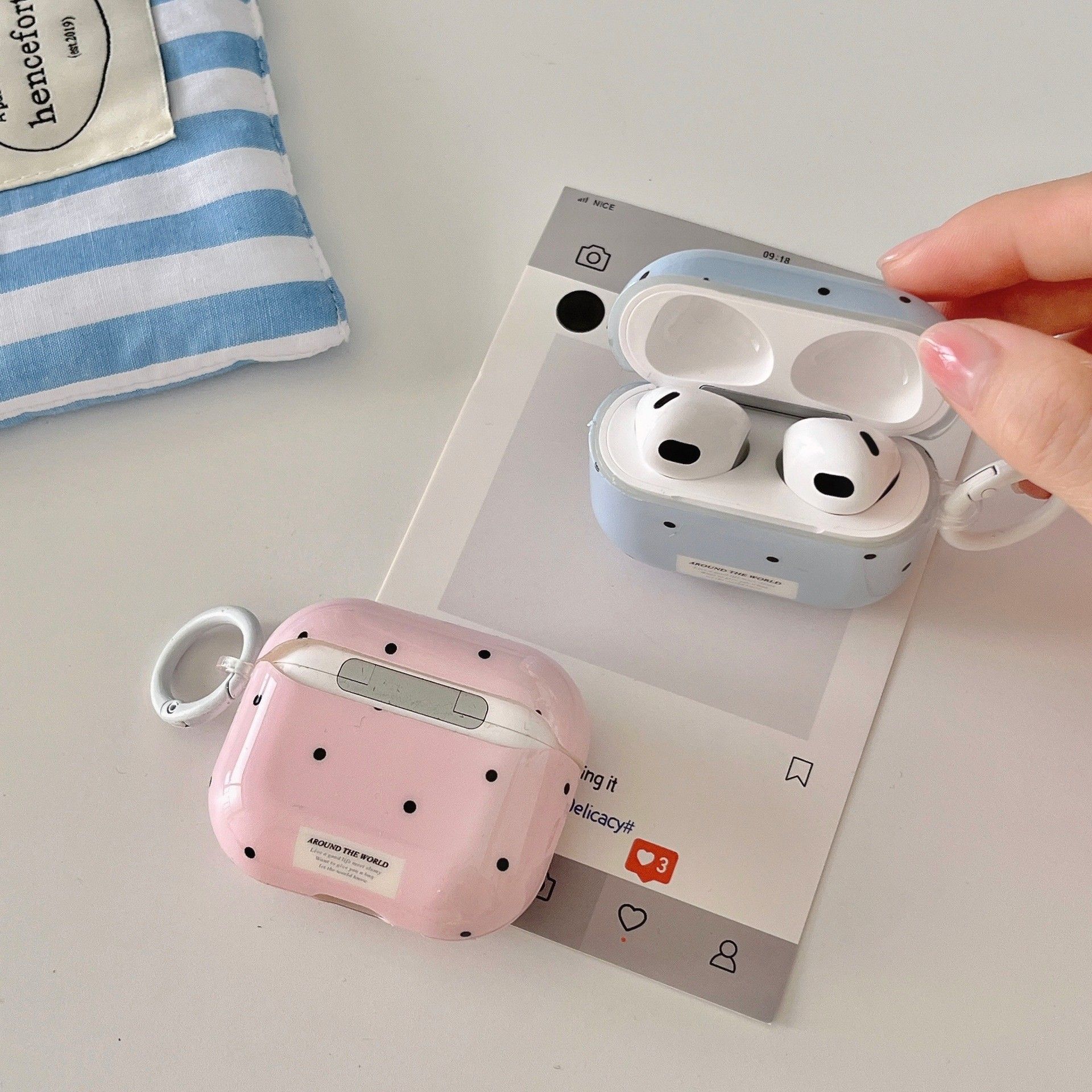 1PC   Simple Chic Pink Green Polka Dots Solid Color Protective Earphone Case Cover for AirPods 1 2 3 4 Pro 2 Pro 3