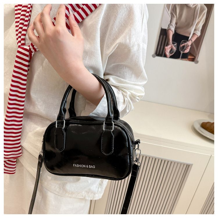 Retro Pu Leather Shoulder Pillow Bags for Women Simple Solid Color Ladies Phone Crossbody Bag Casual Female Handbag Purse Clutch