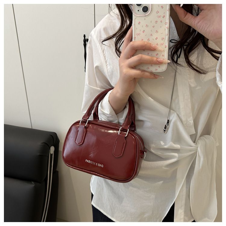 Retro Pu Leather Shoulder Pillow Bags for Women Simple Solid Color Ladies Phone Crossbody Bag Casual Female Handbag Purse Clutch