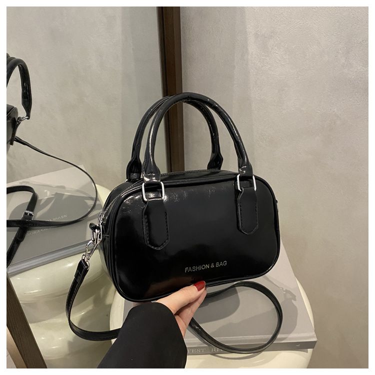 Retro Pu Leather Shoulder Pillow Bags for Women Simple Solid Color Ladies Phone Crossbody Bag Casual Female Handbag Purse Clutch
