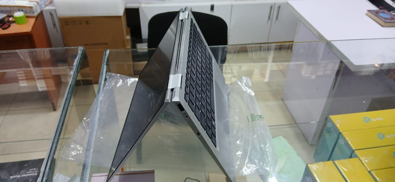 HP 1030 G7 13.3"