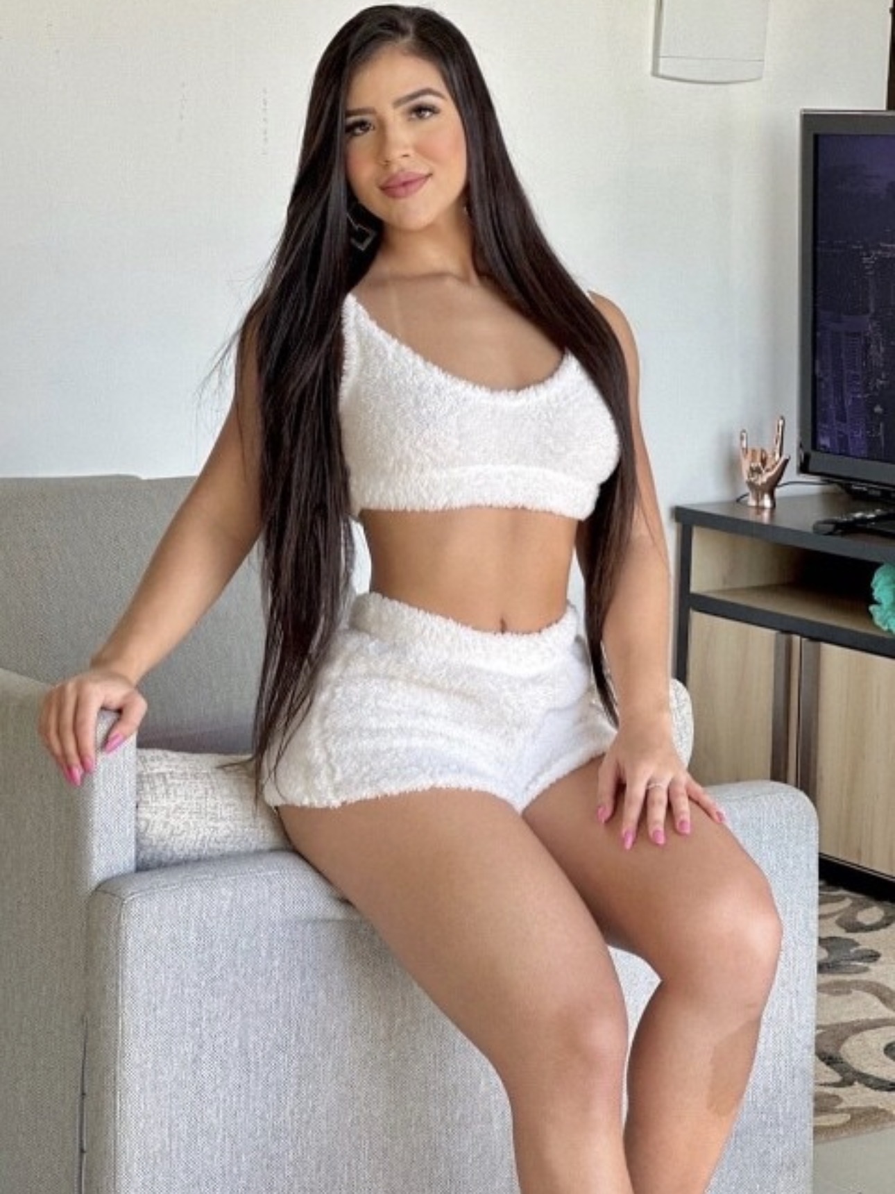 White Pyjama set Sexy Fuzzy Warm Sherpa Fleece 2 Piece Outfit Fleece Spaghetti Strap Crop Top and Shorts pajama set