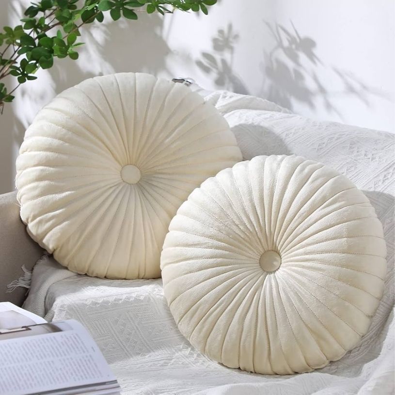 2 Pcs Round Throw Pillow 13.8 Inch Decorative Round Velvet Floor Pillows Small Pumpkin Throw Cushion for Living Room Sofa Bed