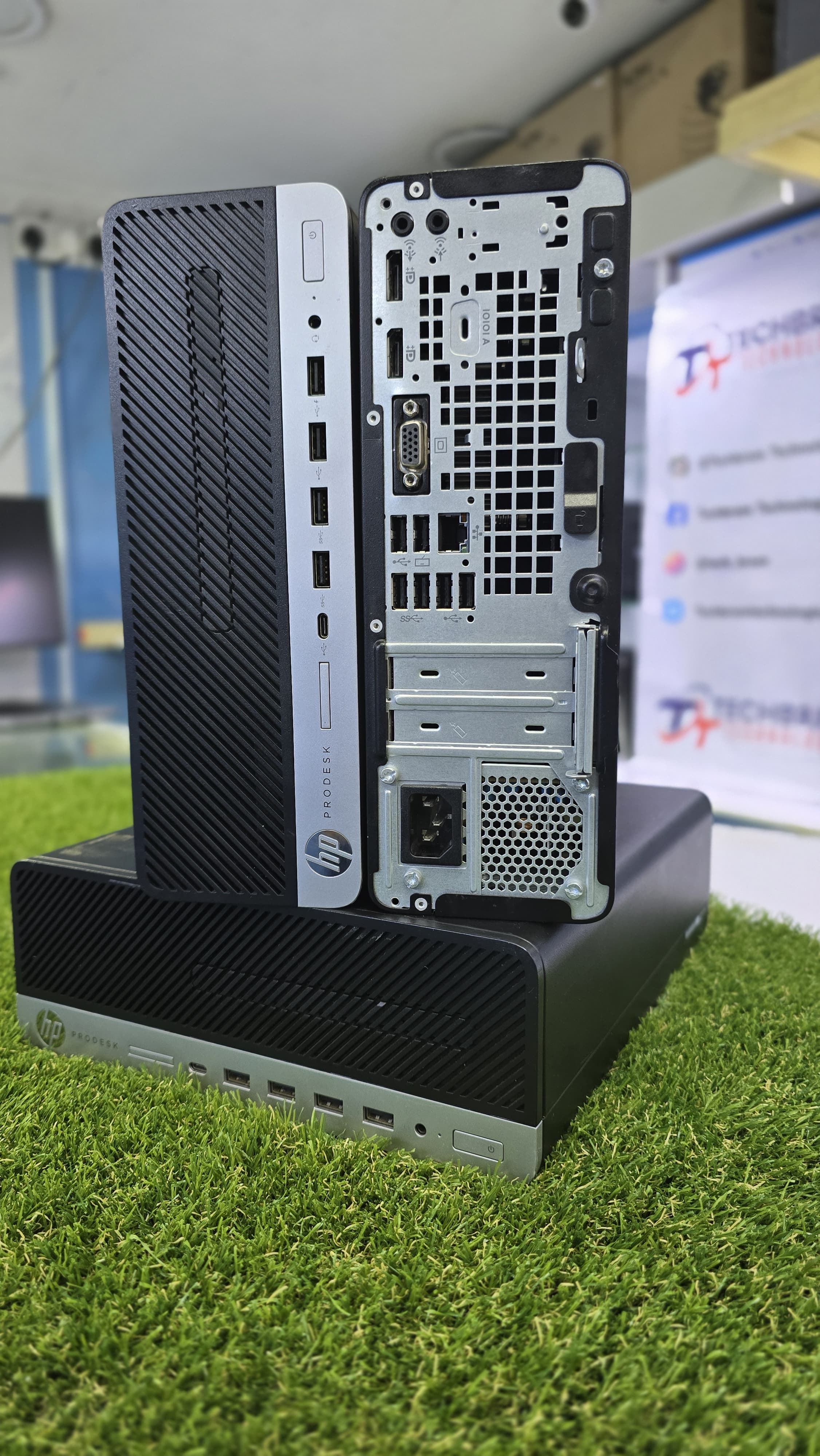 HP ProDesk 600 G4 SFF Desktop Core i5 8700 3.2Ghz Turbo 4.6Ghz 12 CPU’s 8GB 500 GB HDD PSU 250W DP VGA USB-C USB 3.1 Gigabit LA