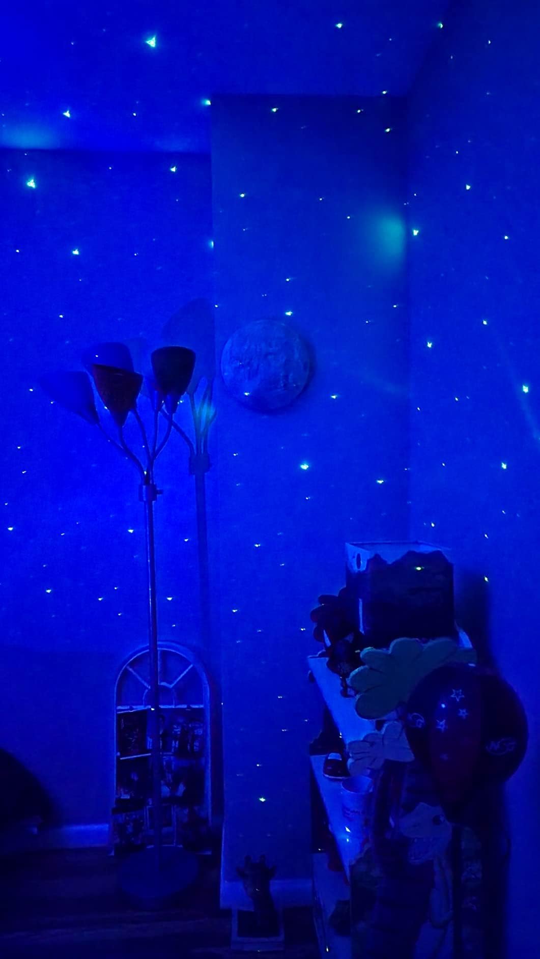Star Projector Galaxy Night Light - Astronaut Space Projector, Starry Nebula Ceiling LED Lamp with Timer and Remote, Kids Room Decor Aesthetic, for Christmas & Birthdays