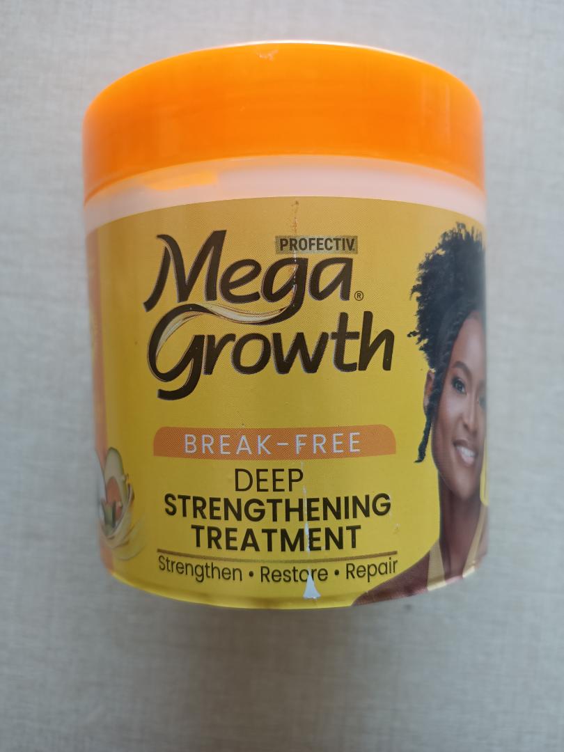 Mega Growth Daily leave in strengthener/ deep strengthening treatment