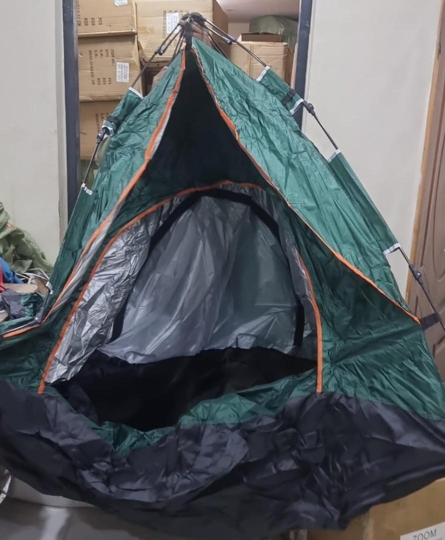 CRAZY OFFER STRONG UP TO 4 PERSONS WATER PROOF POP UP CAMPING TENT IN PORTABLE BAG,2 DOUBLE ZIPPED DOORS WITH MOSQUITO NET WINDOWS: 2 DOUBLE ZIPPERED WINDOWS WITH MOSQUITO NET,CAMPING TENT 4 PEOPLE
