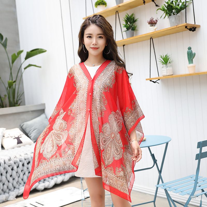 New summer sun protection clothing for women, with a trendy style and shoulder leakage. Chiffon printed jacket, with a famous ethnic style, paired with a shawl and thin silk scarf