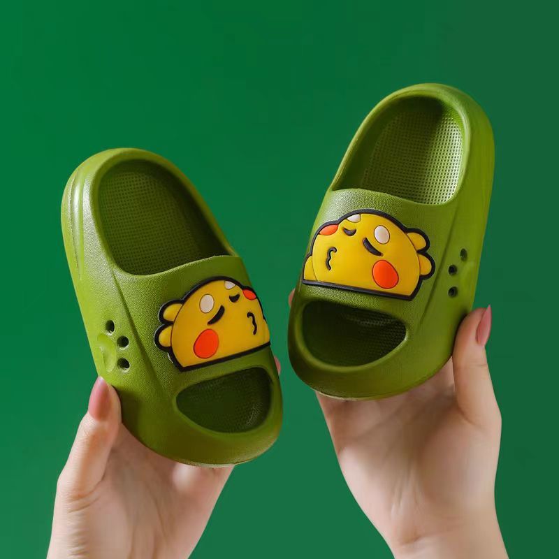 EVA children's slippers cute cartoon boys and girls baby children's bean shoes middle-aged children parent-child cool slippers summer
