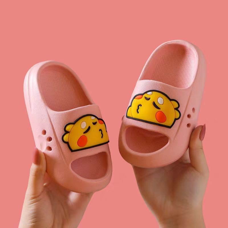 EVA children's slippers cute cartoon boys and girls baby children's bean shoes middle-aged children parent-child cool slippers summer