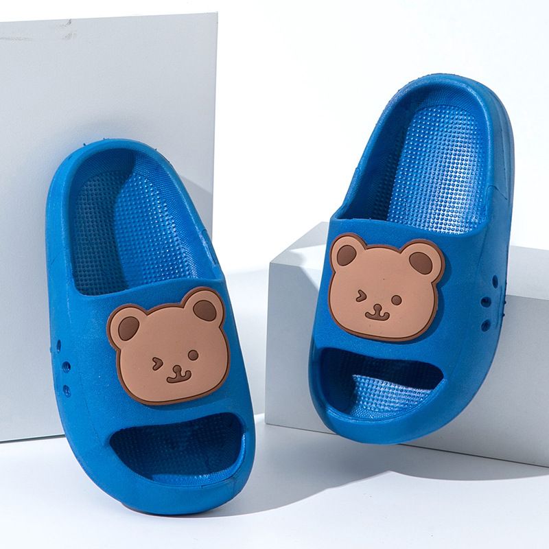 EVA children's slippers cute cartoon boys and girls baby children's bean shoes middle-aged children parent-child cool slippers summer