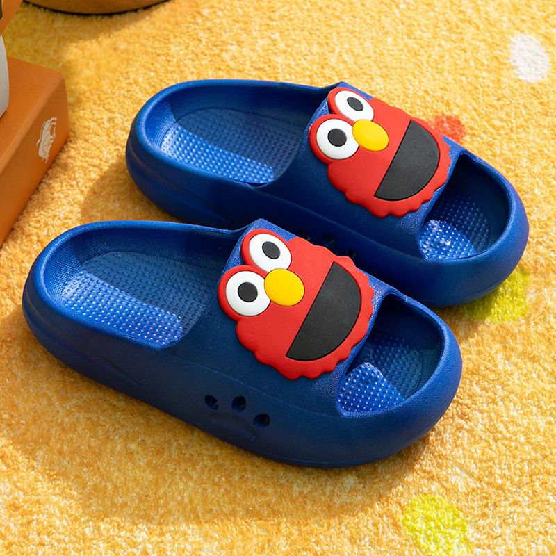 EVA children's slippers cute cartoon boys and girls baby children's bean shoes middle-aged children parent-child cool slippers summer