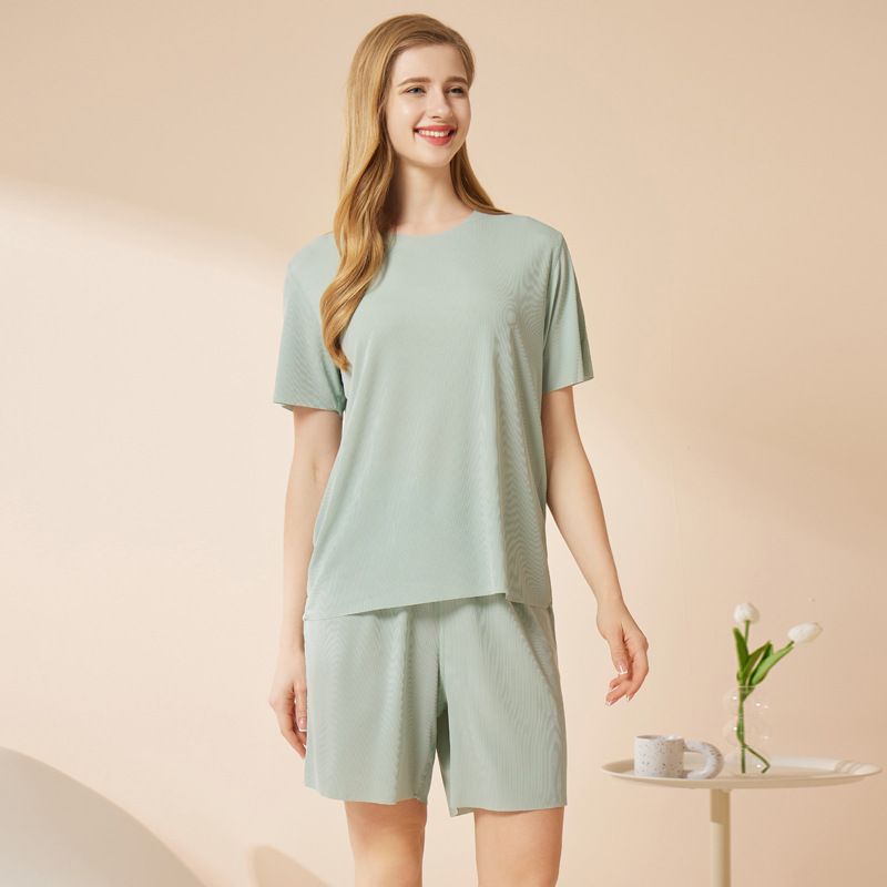 Summer men's and women's ice silk home wear round neck couple seamless short sleeve and shorts set, can be worn as pajamas and pajama pants