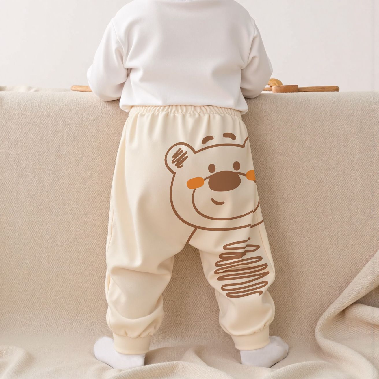 Baby and toddler Class A four-season pure cotton baby pants for boys and girls, large buttocks, long pants, outer wear, children's home wear, warm pants