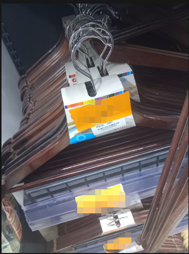🌟 KILIMALL SPECIAL OFFER 🤩🤩✨
3PCS Premium Wooden Hangers – Elegant, Durable & Stylish!
Upgrade your wardrobe with these brand-new, high-quality wooden hangers, perfect for home and kitchen use.