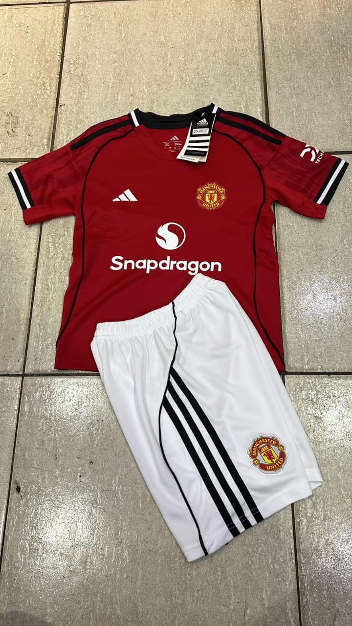 MANCHESTER UNITED HOME/AWAY KIT JERSEY 2025/2026
