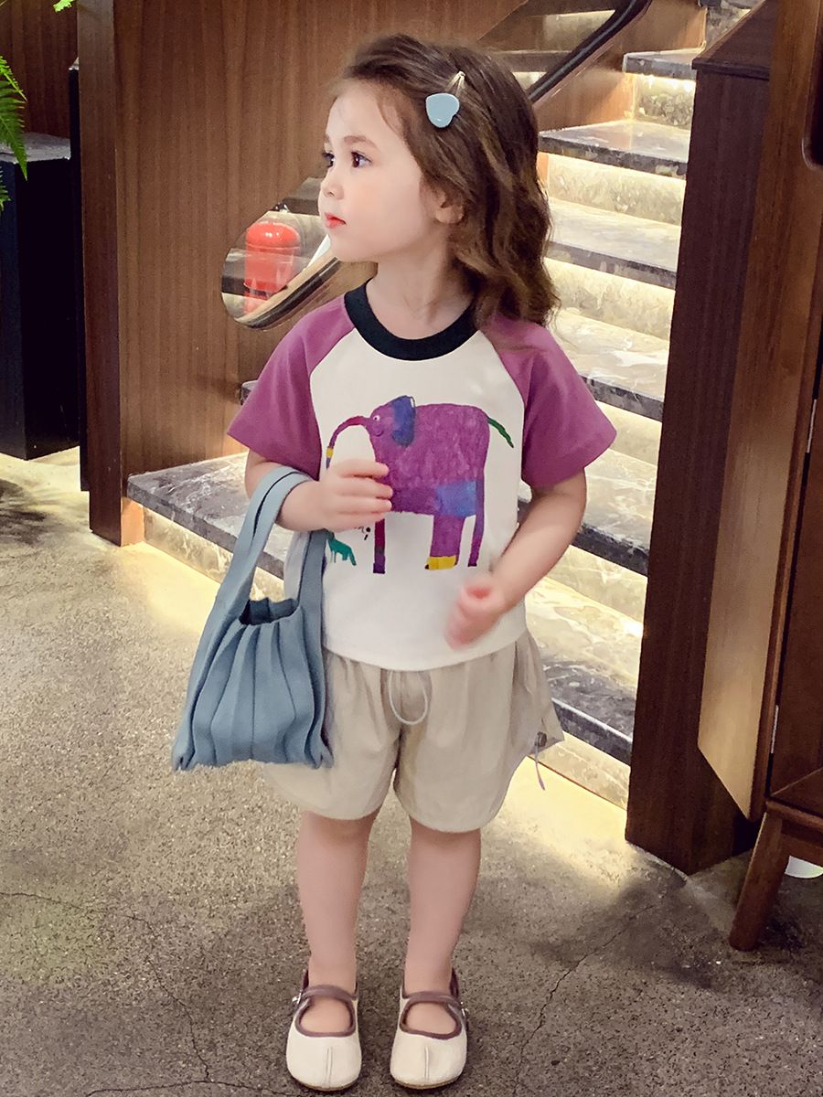 Girls' short sleeved T-shirt summer outfit 2025 new loose cartoon top, little girls' stylish children's base shirt