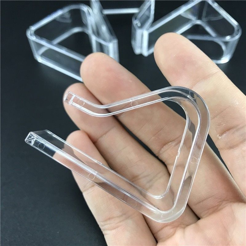 8pcs，Transparent Clear Tablecloth Clips, Plastic Table Cloth Clips，Windproof Table Cover Holder Clamps，Table Cloth Holder for Christmas Home Wedding Party Indoor Outdoor Camping Picnic