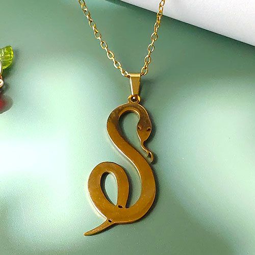 Snake Necklace Stainless Steel - Rangi ya Dhahabu au Fedha | Stylish Kipepeo | For Kenya