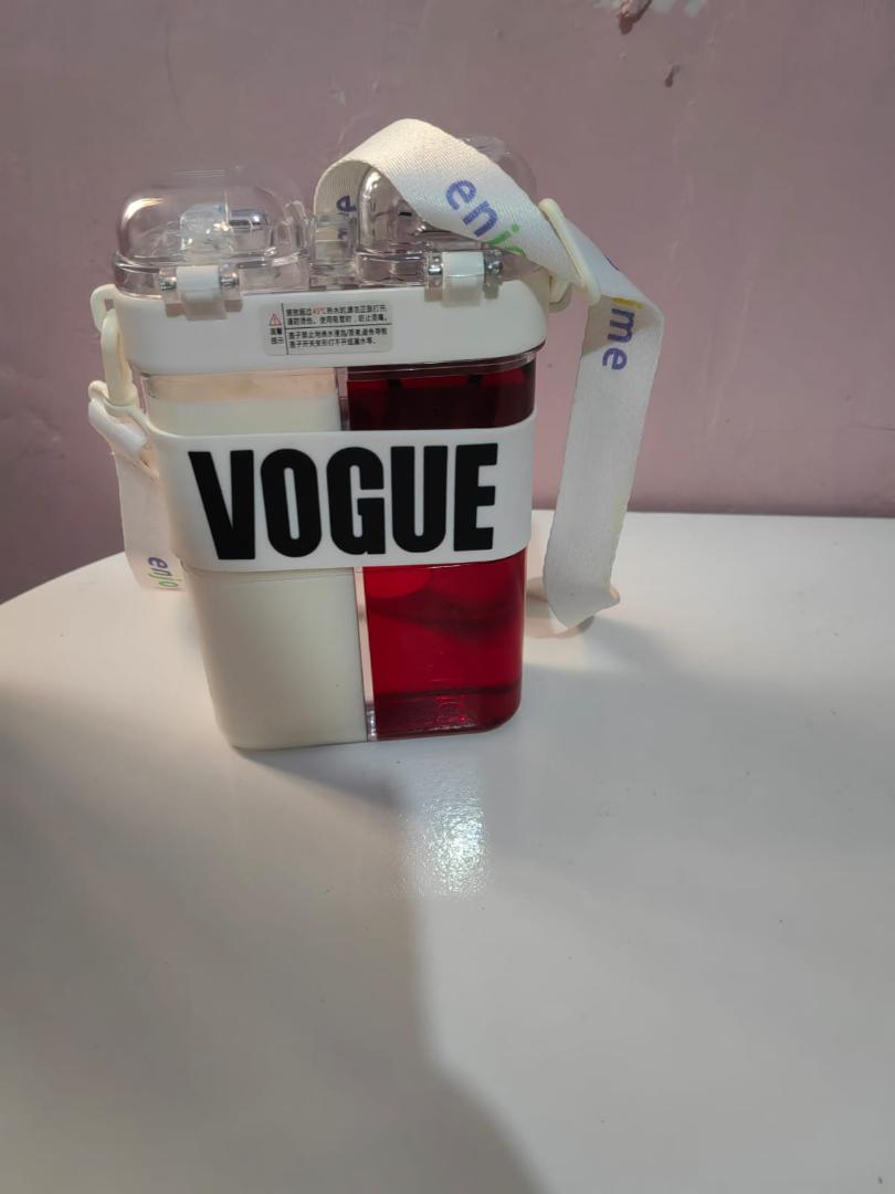 FANCY KIDS PARTITIONED WATER BOTTLE DUAL-CHAMBER STRAW WATER BOTTLE: CUTE AND TRENDY DESIGN FOR KIDS, TWO SEPARATE COMPARTMENTS, BPA-FREE PLASTIC, LEAK-PROOF, EASY TO CLEAN, IDEAL FOR SCHOOL AND PLAY