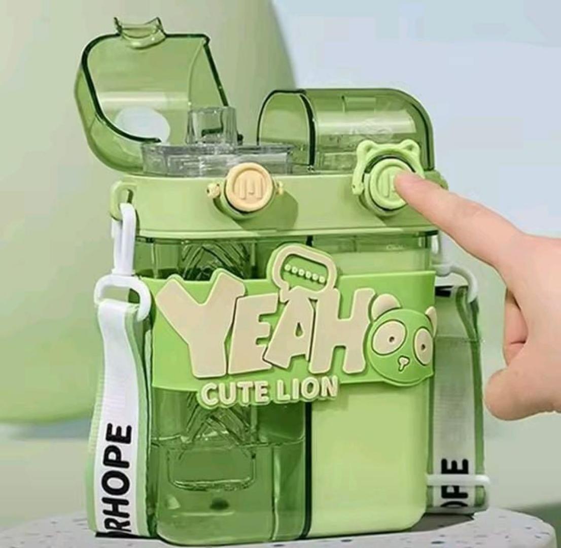 FANCY KIDS PARTITIONED WATER BOTTLE DUAL-CHAMBER STRAW WATER BOTTLE: CUTE AND TRENDY DESIGN FOR KIDS, TWO SEPARATE COMPARTMENTS, BPA-FREE PLASTIC, LEAK-PROOF, EASY TO CLEAN, IDEAL FOR SCHOOL AND PLAY