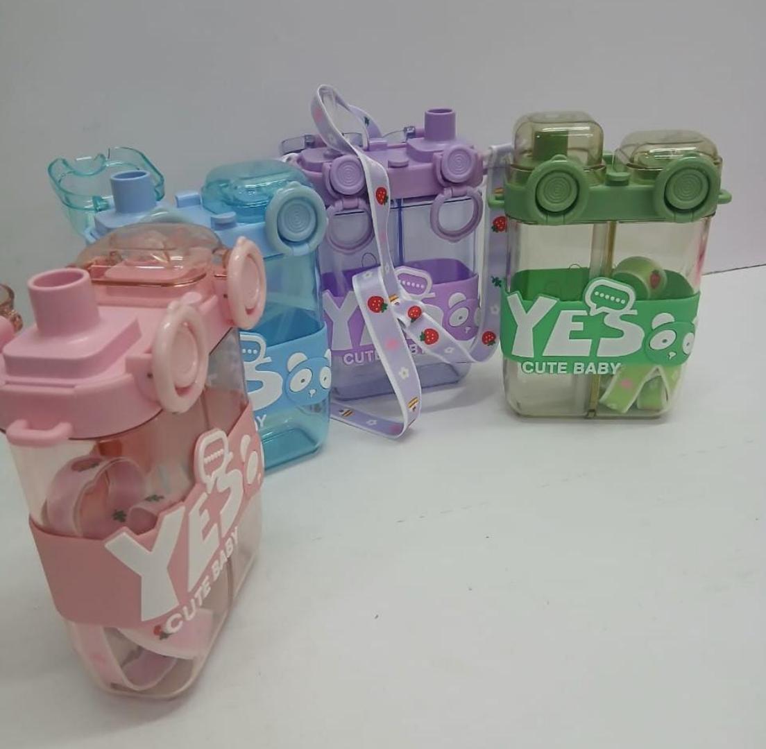 FANCY KIDS PARTITIONED WATER BOTTLE DUAL-CHAMBER STRAW WATER BOTTLE: CUTE AND TRENDY DESIGN FOR KIDS, TWO SEPARATE COMPARTMENTS, BPA-FREE PLASTIC, LEAK-PROOF, EASY TO CLEAN, IDEAL FOR SCHOOL AND PLAY