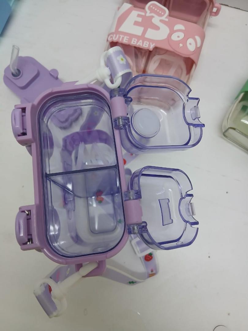 FANCY KIDS PARTITIONED WATER BOTTLE DUAL-CHAMBER STRAW WATER BOTTLE: CUTE AND TRENDY DESIGN FOR KIDS, TWO SEPARATE COMPARTMENTS, BPA-FREE PLASTIC, LEAK-PROOF, EASY TO CLEAN, IDEAL FOR SCHOOL AND PLAY