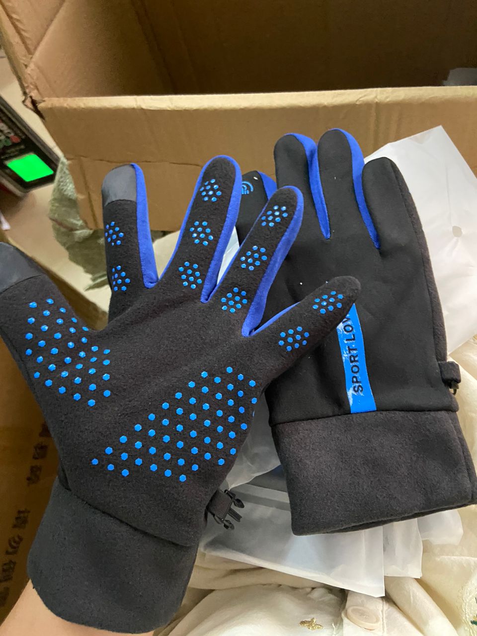 WINTER SPORTS GLOVES, WATERPROOF AND WINDPROOF WATERPROOF SKI GLOVES, WINTER SNOW GLOVE-COLD WEATHER FOR WOMEN MEN WARM THERMAL TOUCH SCREEN, MOTORCYCLE DRIVING HIKING CYCLING