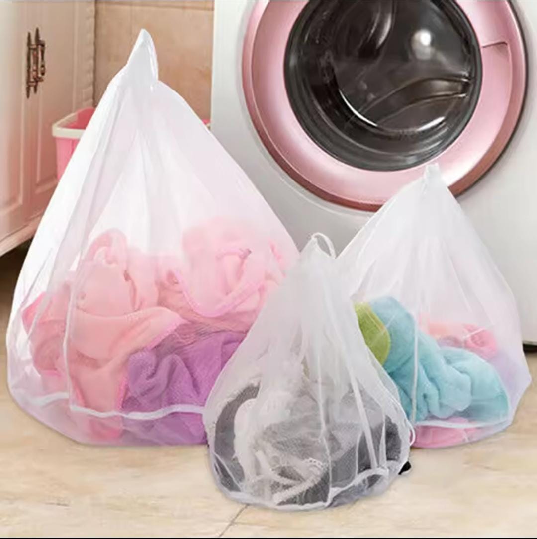 3PC ASSORTED LARGE SIZE LAUNDRY BAGS MIXED SIZE LARGE ENOUGH TO FIT YOUR BIG LAUNDRY MESH LAUNDRY BAGS WASHING MACHINE MESH WASH BAGS JUMBO FOR DELICATES CLOTHES, BED LINEN, WITH DRAWSTRING CLOSURE ST