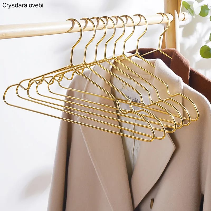 10 PIECES GOLDEN STAINLESS STEEL HANGERS COATS HANGERS, STRONG DURABLE METAL HANGER FOR HEAVY GARMENTS, STURDY METAL RACK FOR SHIRTS JACKETS TROUSERS PANTS SLACK, GOLD