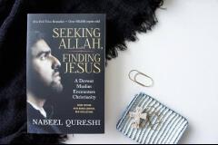 Seeking Allah, Finding Jesus: A Devout Muslim Encounters Christianity Book by Nabeel Qureshi