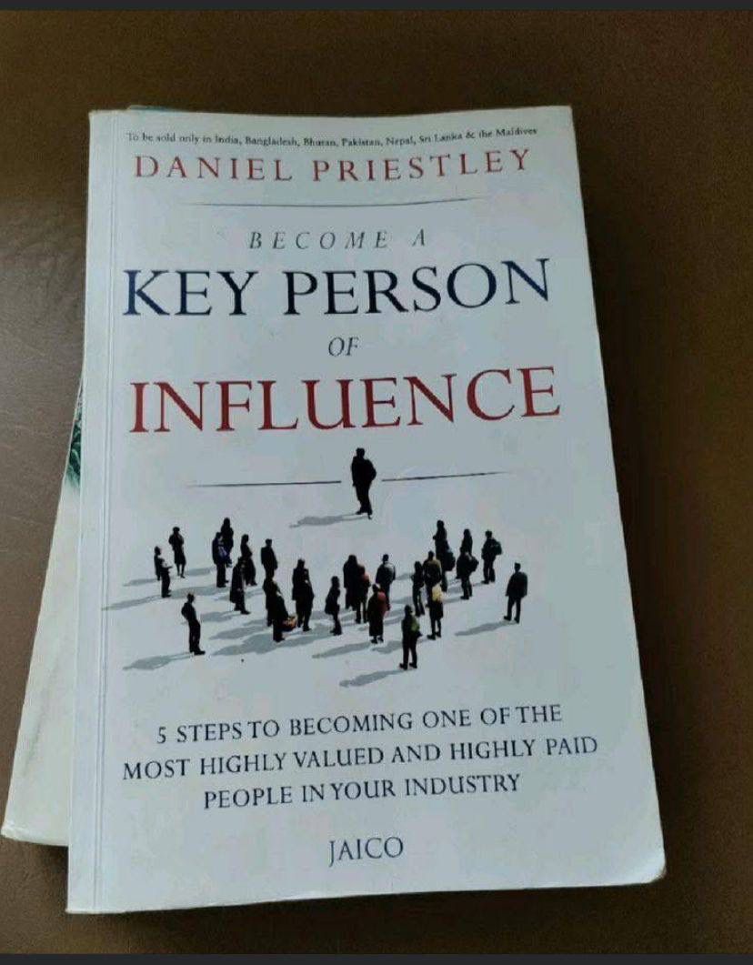 Become a Key Person of Influence: The 5 Step Sequence to Becoming One of the Most Highly Valued and Highly Paid People in Your Industry
Book by Daniel Priestley