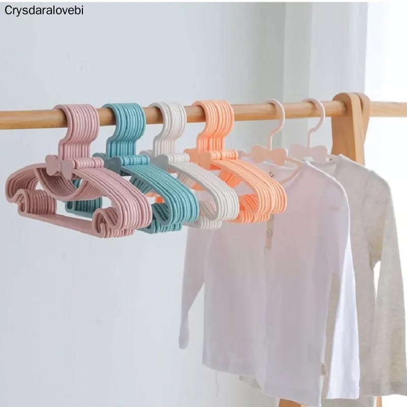 12pcs Kids Clothes Hanger Racks Portable Plastic Display Hangers Windproof Children Coats Hanger Baby Clothing Organizer