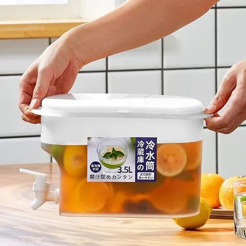 *Back in stock* 🎊🎊🎊🥳 *3.5L table top or fridge juice container with dispenser tap *ideal and convenient for use durable made of the best quality environment friendly it!*