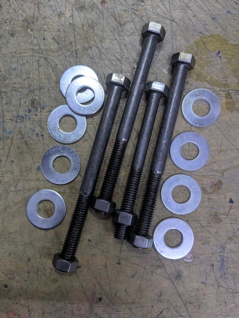 🔩 4-Piece Heavy-Duty Bed Bolts, Nuts & Washers Set – Steel Hex Head Fasteners