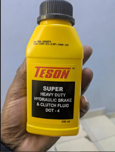TESON Super Heavy Duty Hydraulic Brake & Clutch Fluid DOT-4. (200ML)