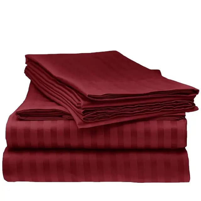 Luxury Cotton Stripped Bedsheets ,➖Size:7*8/8*8 ,▪️ Can fit all other sizes . 
Contains:
➖4pillowcases 
➖2pc bedsheets