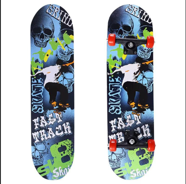Small Skate board✅Suitable for 10 years and below✅60CM long
