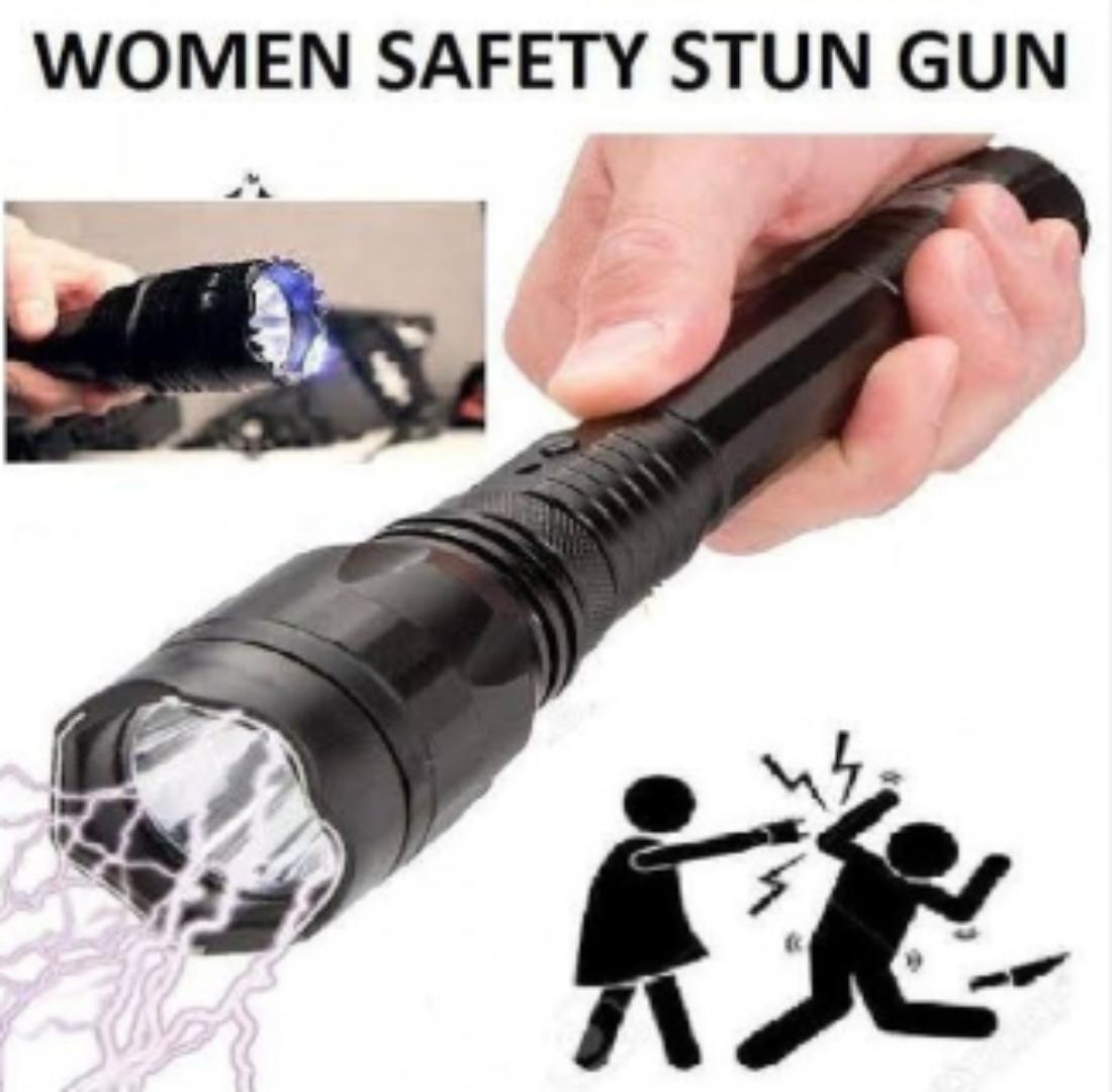 Generic Self Defense Chargeable LED Police Torch with Electric shock Brightest Security Light Torch Women Safety Stun Gun