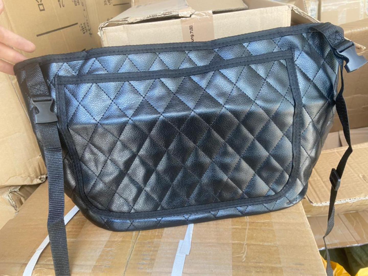 HIGH QUALITY PU LEATHER CAR IN BETWEEN SEAT ORGANIZER LEATHER PURSE HOLDER FOR CAR, BETWEEN SEATS STORAGE BAG, MESH BARRIER FOR PETS AND KIDS, FRONT SEAT GAP