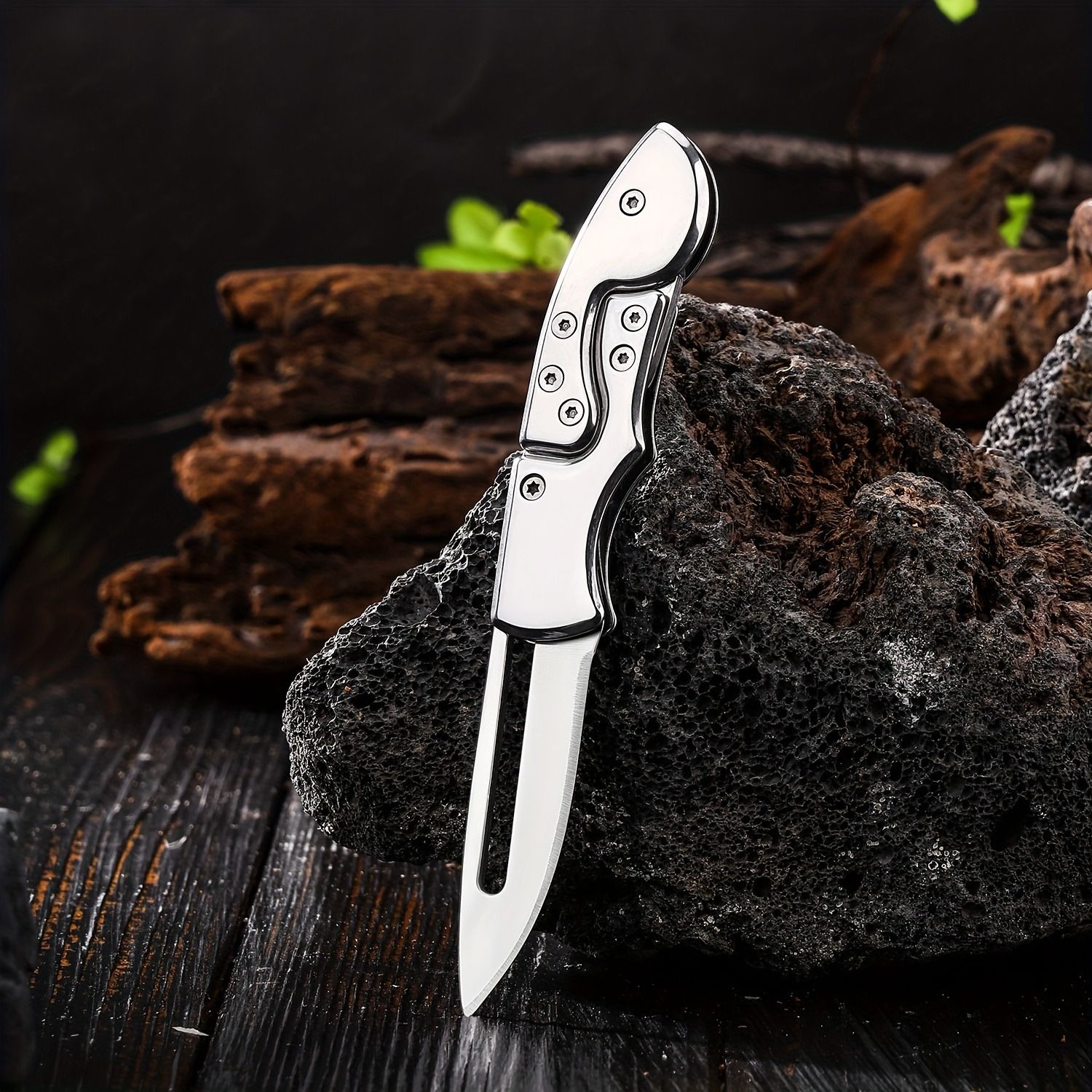 1pc Mini Pocket Folding Knife Portable Survival Knife Portable Disassembly Express Knife Portable Fruit Knife Creative Folding Method