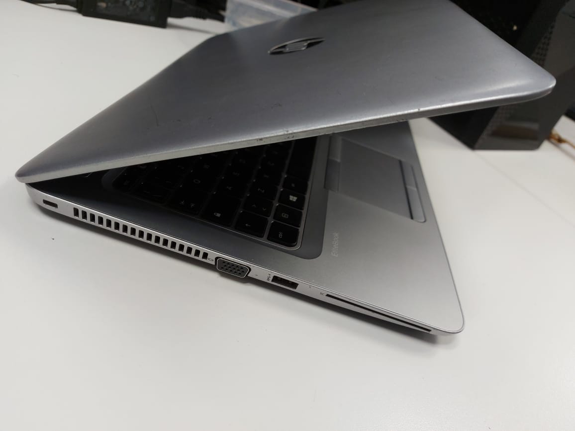 Refurbished HP EliteBook 840 G3 Core I5 6th Gen, 8GB RAM 256GB SSD -12.5", Sliver is a durable and portable business laptop designed for professionals seeking reliable performance for everyday tasks.