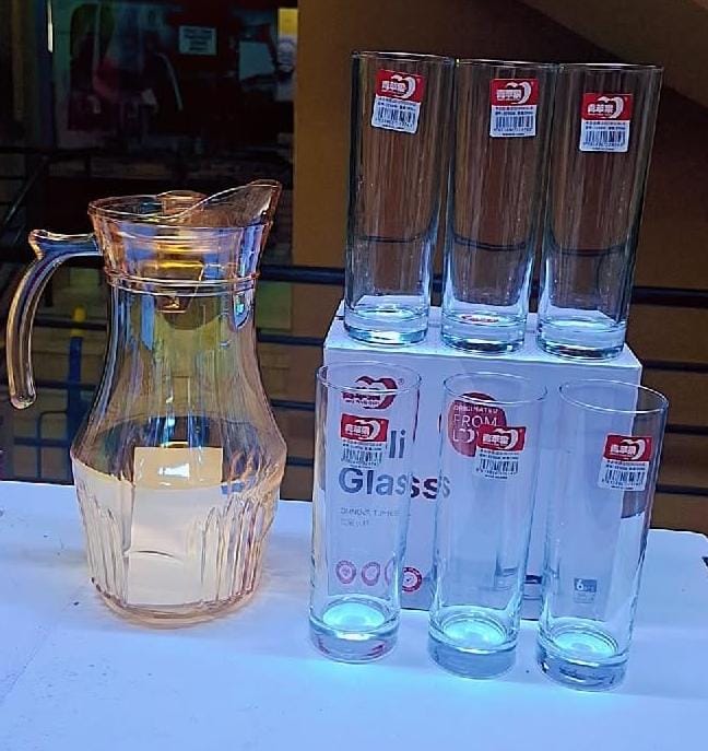 OFFERS🤩🤩✨CLASSIC DELI GLASSWARE WATER SETS 6 PC HIGHBALL GLASSES 310 ML AND 1.8 LTRS GOLD JUG.