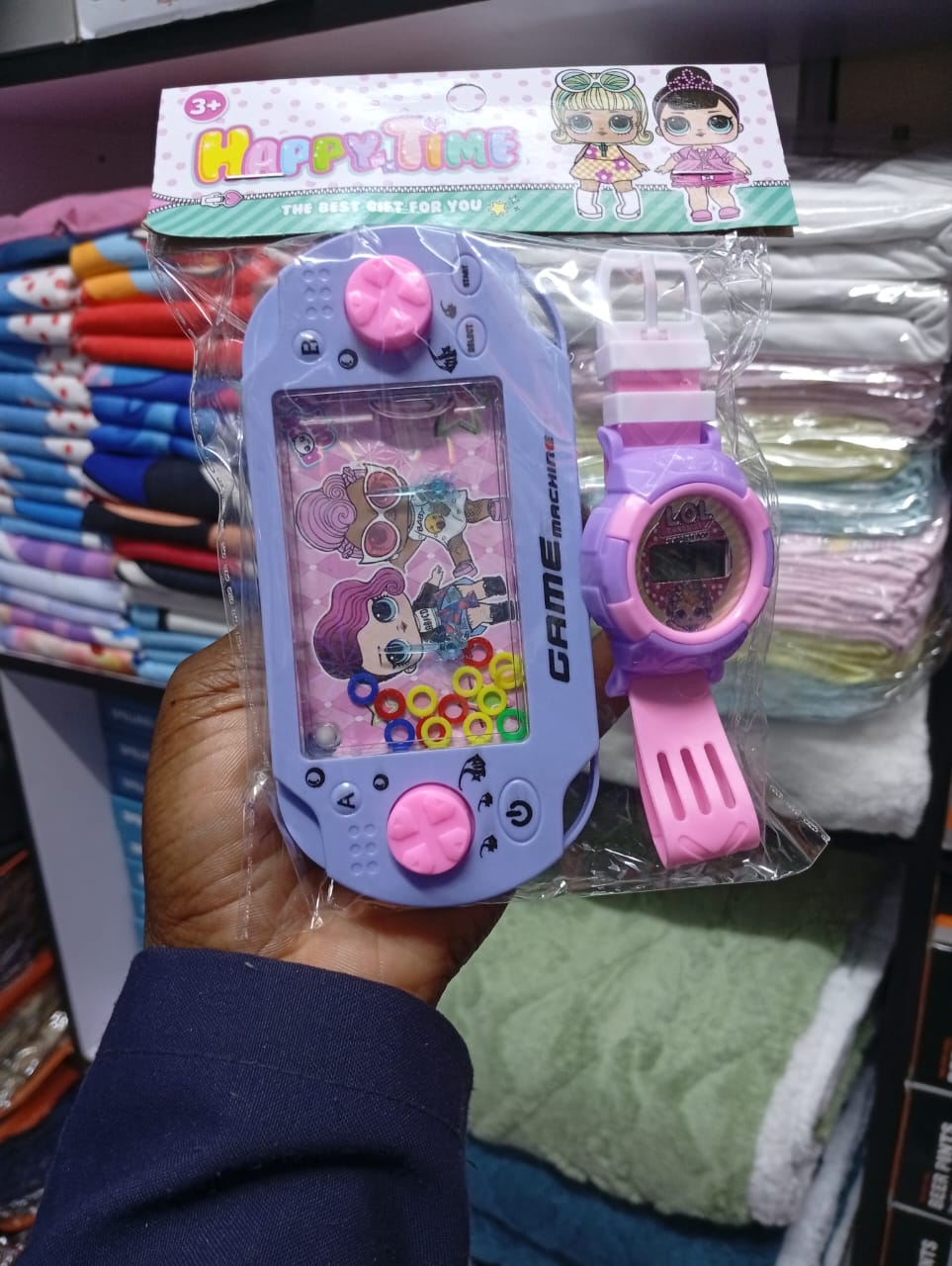 ‼️‼️‼️ Baby Boys 2-in-1 Combo Fun! ‼️‼️‼️

🚀 Water Game + Digital Watch — double the fun in one perfect combo!
🎮 Built-in water game keeps little hands entertained on the go
⌚ Functional digital wat