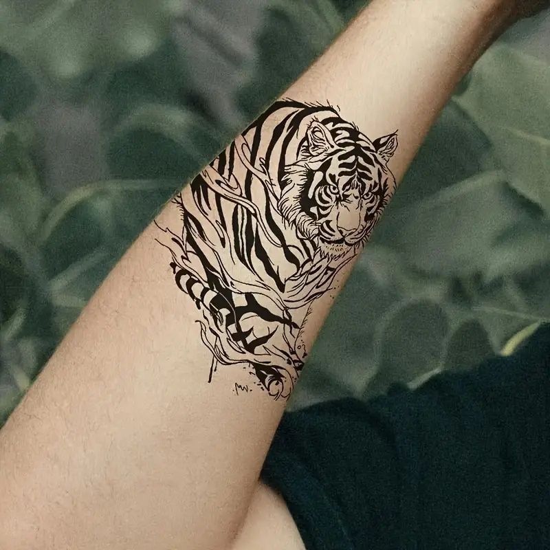 30 Sheets Wolf Lion Tiger Beast Temporary Tattoos For Adults Men Women, Long-lasting Realistic Wild Beast Animal Designs Tattoos for Body Arm Leg Back