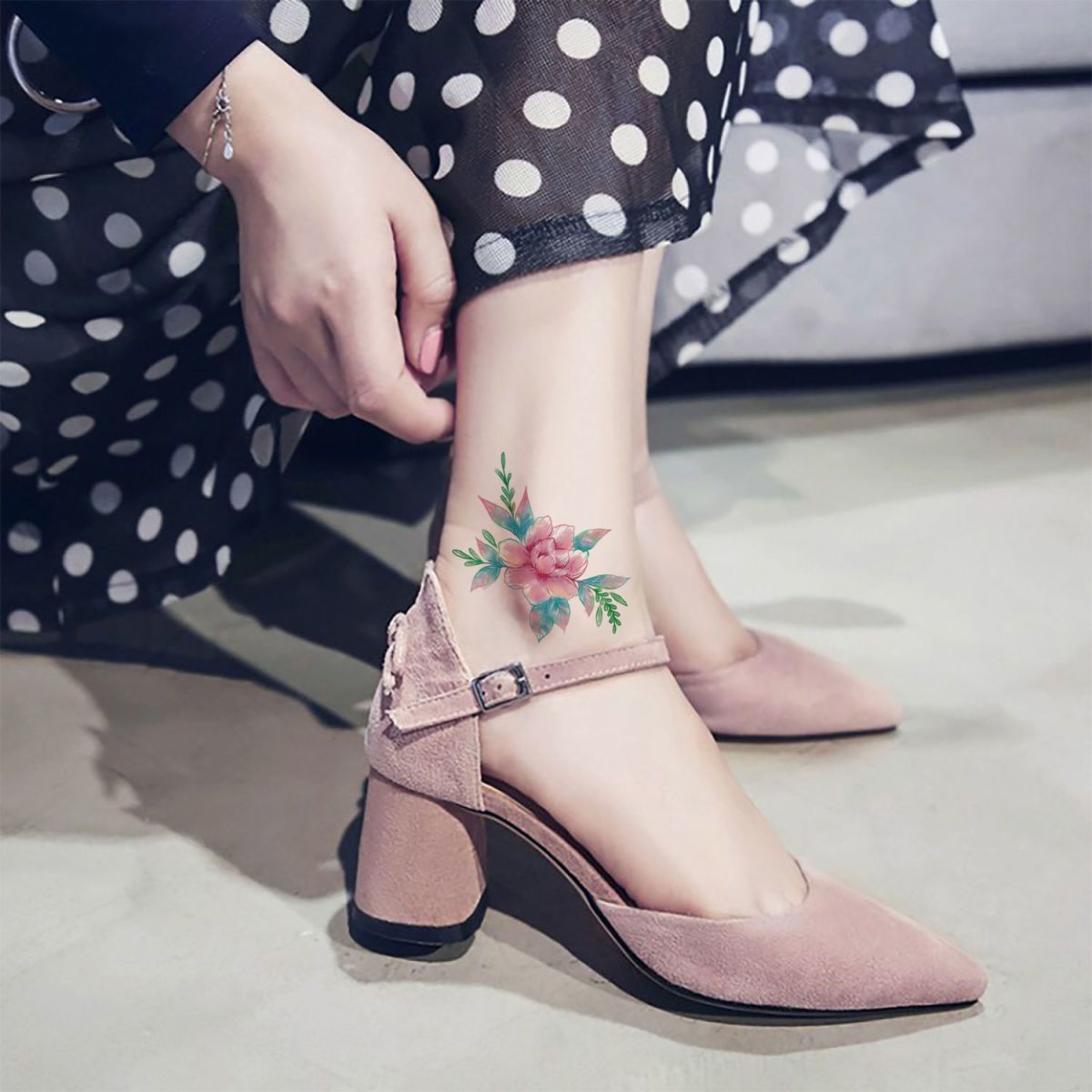 30 Sheets Temporary Tattoos Watercolor Floral Stickers Waterproof Fake Tattoo for Body Art, Mixed Style Realistic Small Flowers Women Girls Tattoos for Arm Hand Neck Legs Shoulder Back