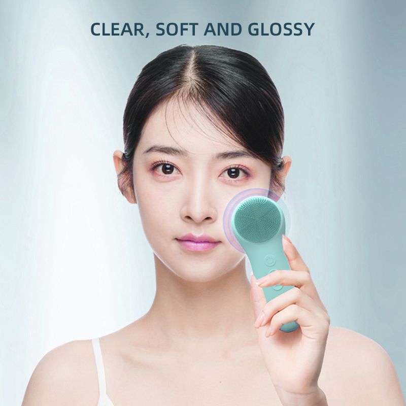 Facial Cleansing Brush Made with Ultra Hygienic Soft Silicone, Waterproof Sonic Vibrating Face Brush for Deep Cleansing, Gentle Massaging Manual Facial Cleansing Scrubber Handheld Wash Pad