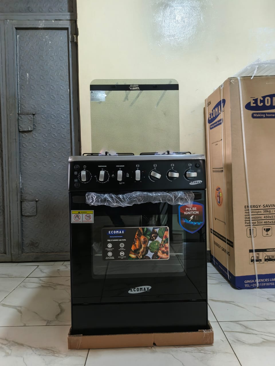 Ecomax 60x60 Standing Cooker – 3 Gas + 1 Electric, Electric Oven, Auto Ignition with Free Gas Pipe, Spatula, Frying Pan, and 13Kg Regulator & Clips