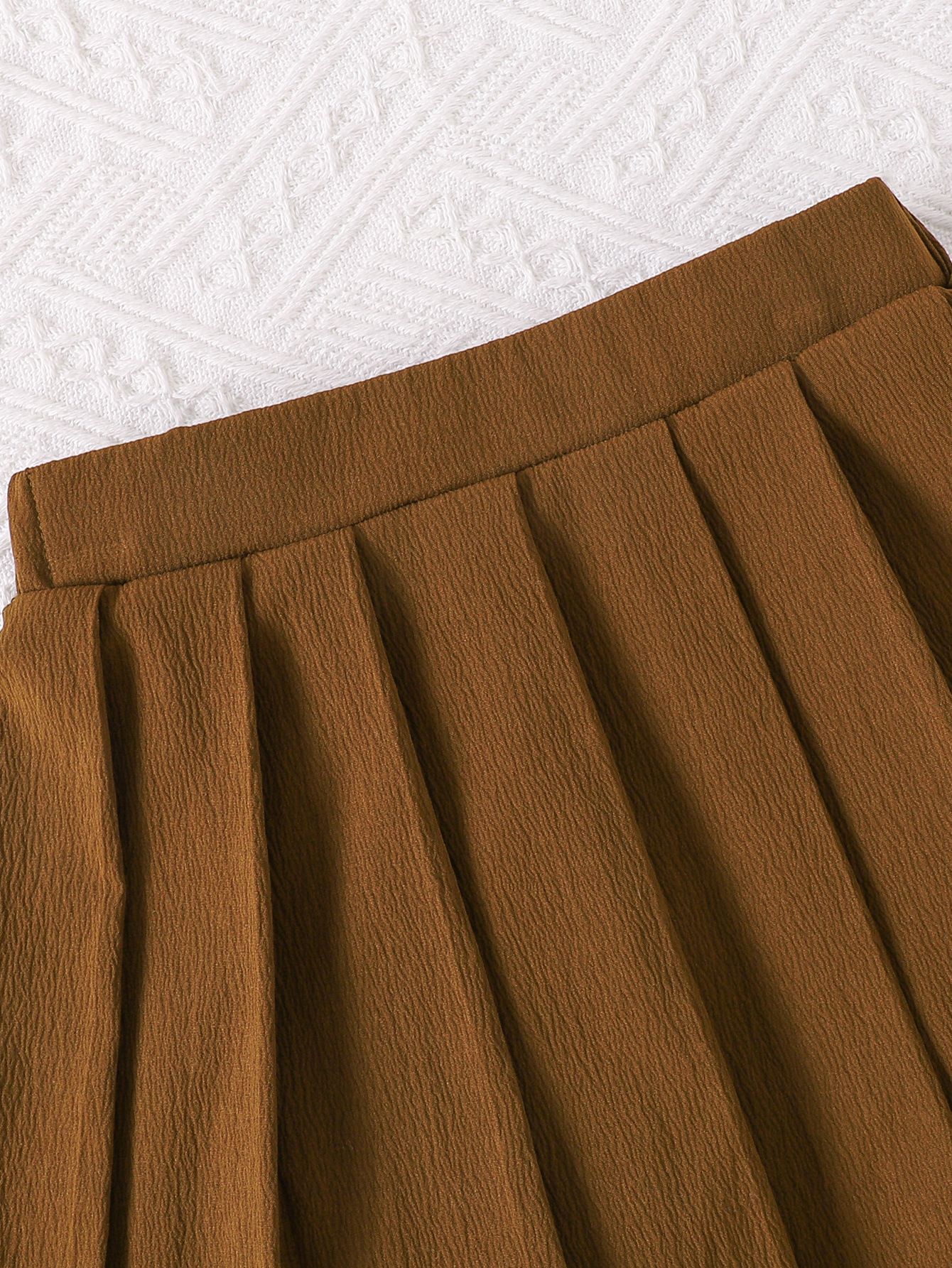 Girls' Set Round Neck Long Sleeved Pink Hoodie Floral Embroidery Letter Print Casual Sports Pants Two-Piece Children's Clothing Design Sense